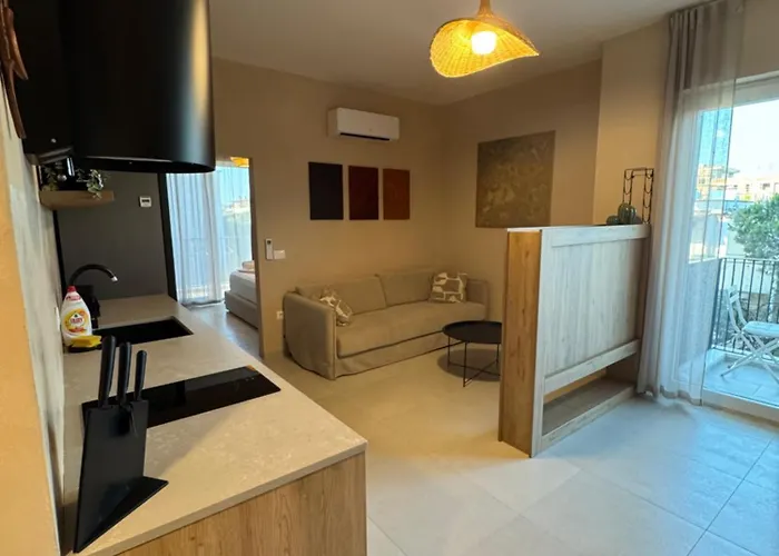 The Azure Breeze Beachfront Escape Golem (Tirana)